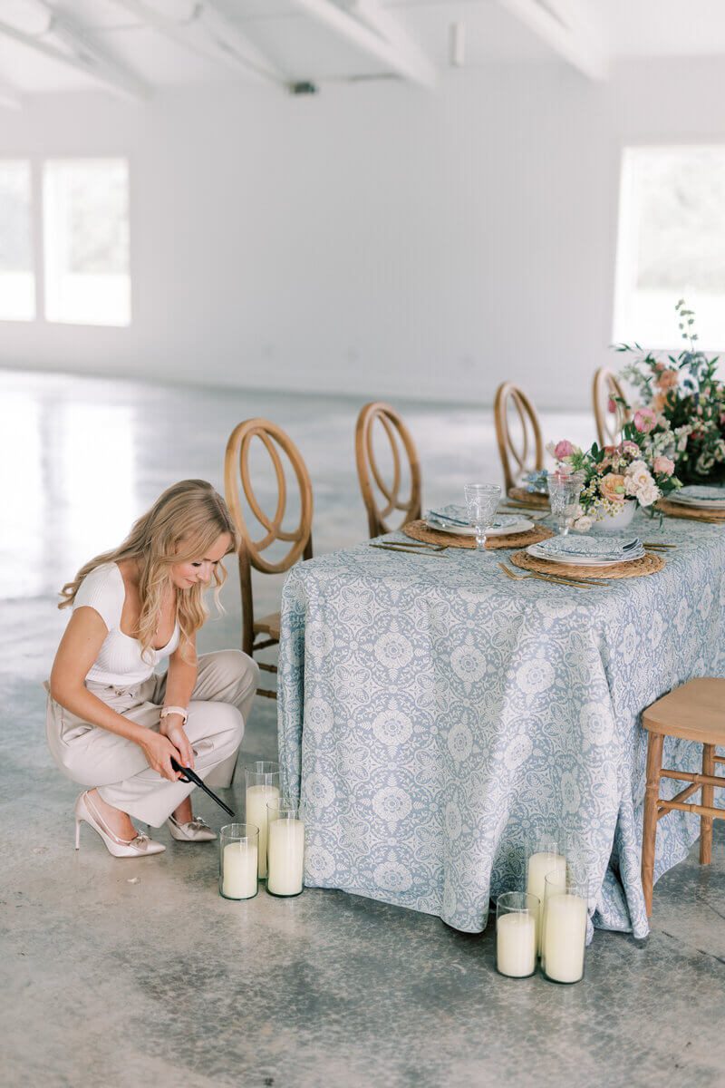 wedding planner miami florida setting up decor